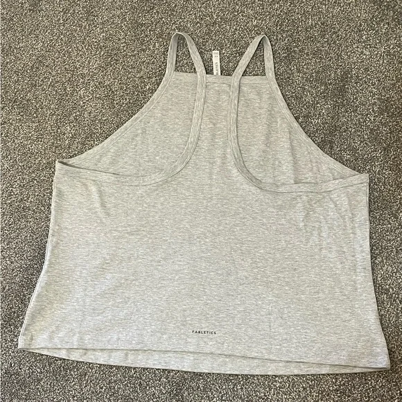 NWOT Women’s Fabletics live-in heather gray halter top, size 4X - Picture 3 of 6